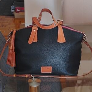 Dooney&burke Black Pebbled Shoulder Bag with Tan Trim